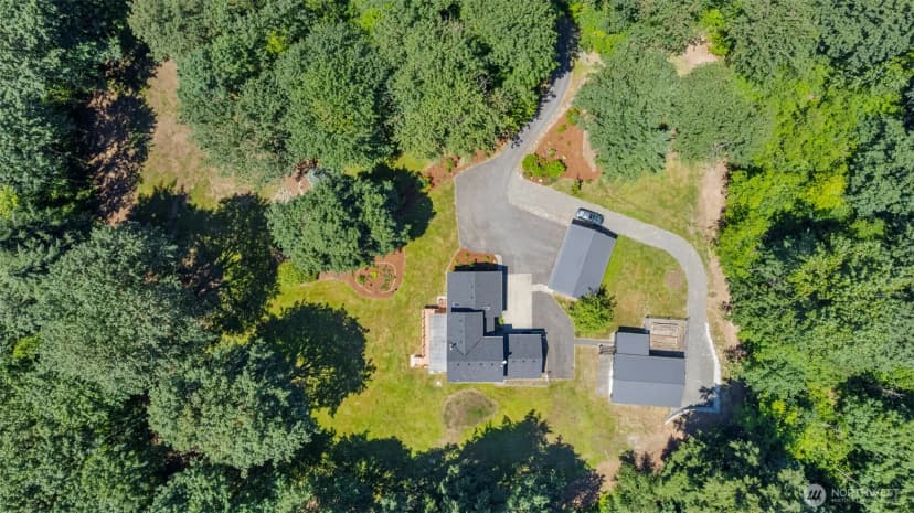 Property photo for 20921 Se 159th Street, Renton photo 38
