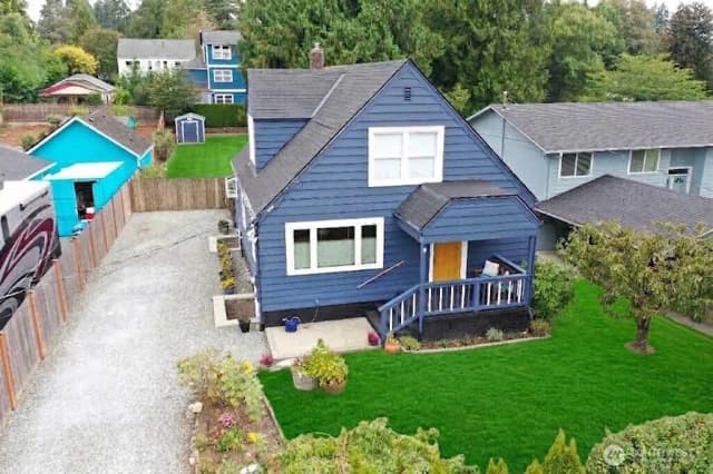 Property photo for 12537 19th Avenue Ne, Seattle photo 4