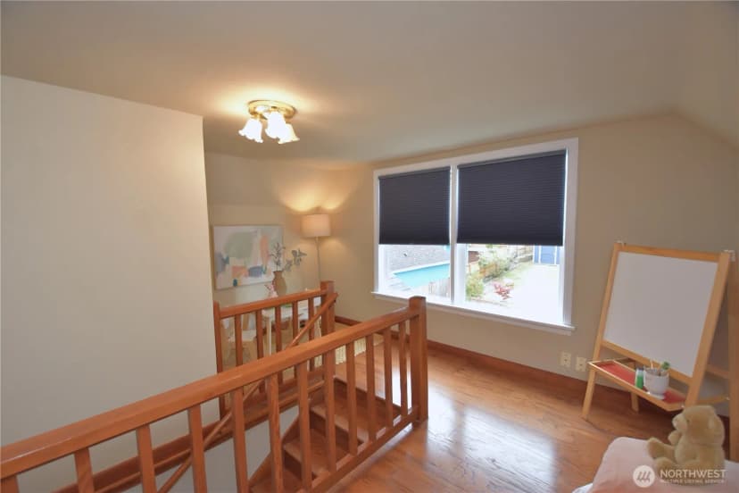 Property photo for 12537 19th Avenue Ne, Seattle photo 18