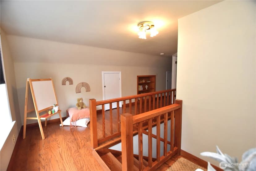 Property photo for 12537 19th Avenue Ne, Seattle photo 19