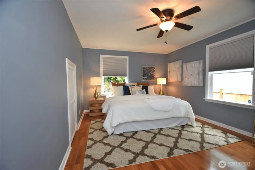 Property photo for 12537 19th Avenue Ne, Seattle photo 17