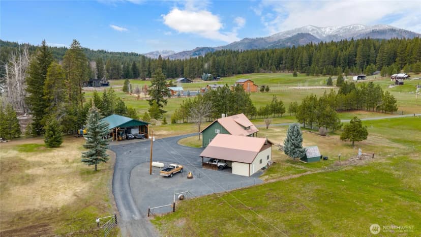 Property photo for 4010 Teanaway Middle Fork Rd, Cle Elum photo 11