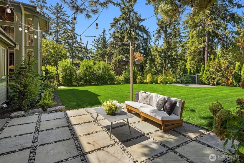 Property photo for 1411 8th Street W, Kirkland photo 38