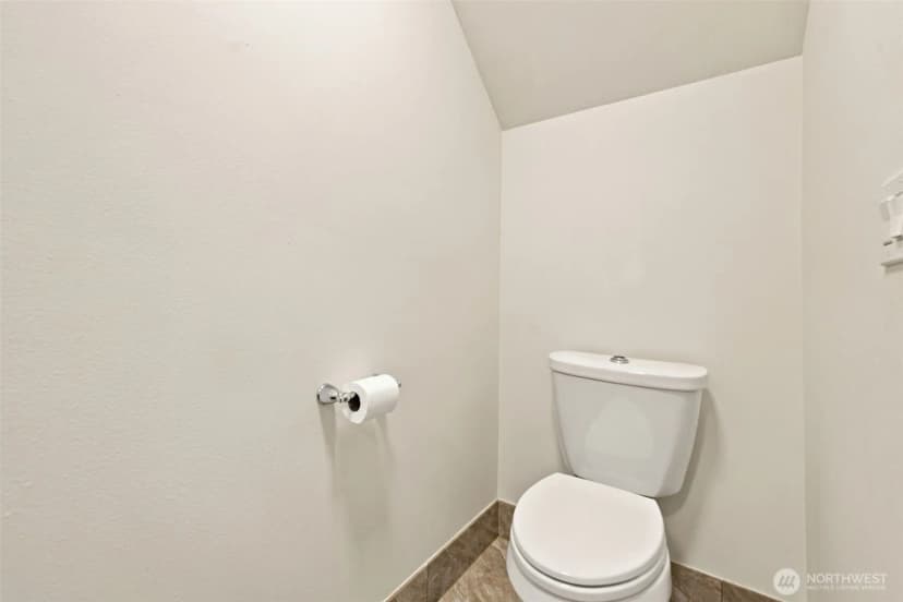 Property photo for 8644 Delridge Sw #b, Seattle photo 11