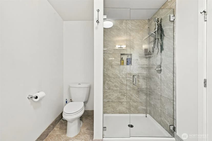 Property photo for 8644 Delridge Sw #b, Seattle photo 15