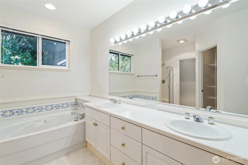 Property photo for 1728 164th Street Se, Mill Creek photo 20