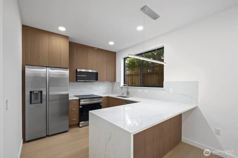 Property photo for 3943 S Morgan Street #a, Seattle photo 6