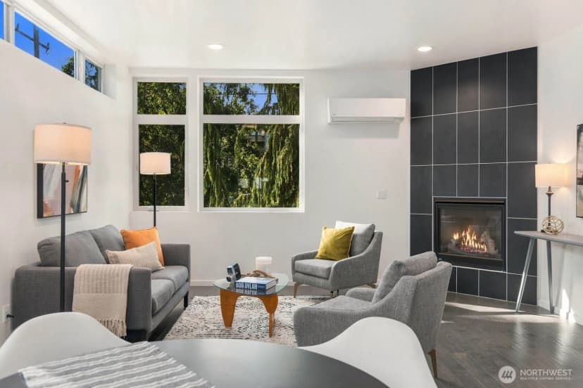 Property photo for 304 26th Avenue S #c, Seattle photo 5