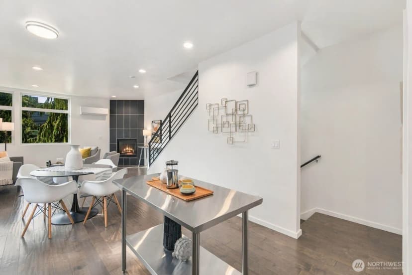 Property photo for 304 26th Avenue S #c, Seattle photo 15