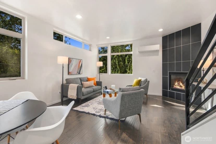 Property photo for 304 26th Avenue S #c, Seattle photo 8