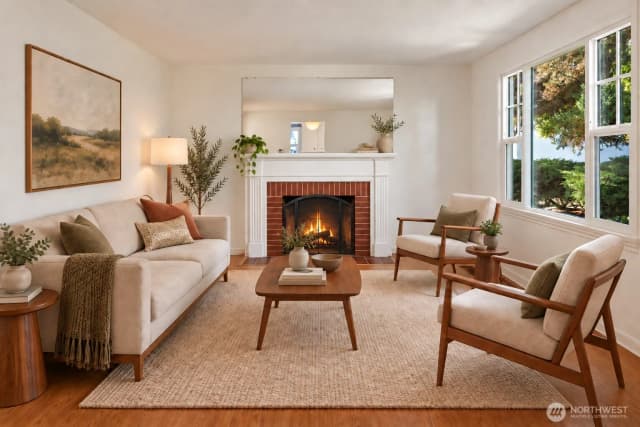 Property photo for 1817 Nw 77th Street, Seattle photo 5