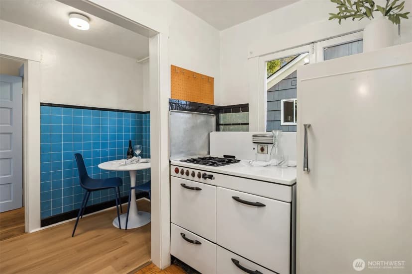 Property photo for 6220 2nd Avenue Nw, Seattle photo 33
