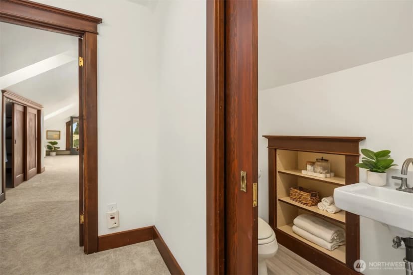 Property photo for 6220 2nd Avenue Nw, Seattle photo 21