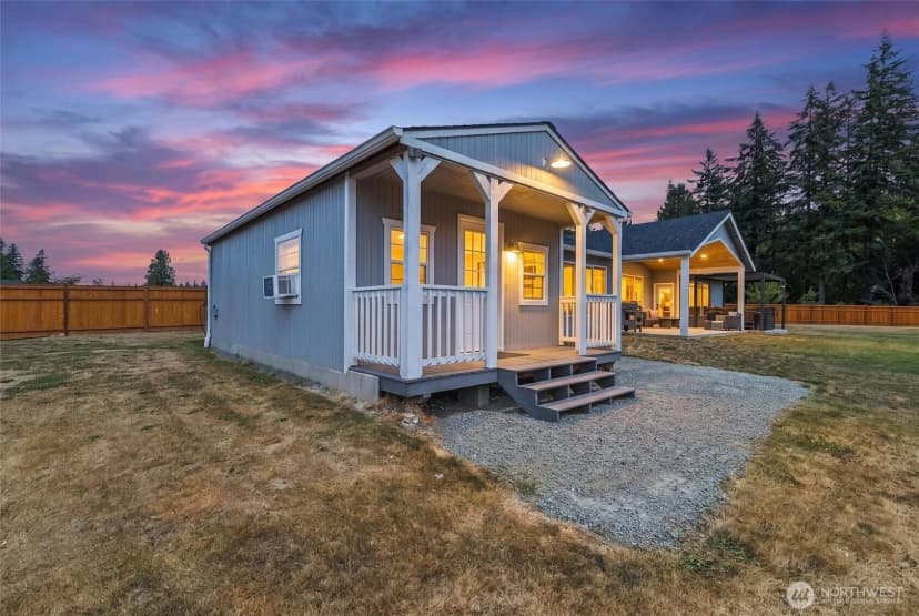 Property photo for 18521 32nd Avenue Nw, Stanwood photo 8