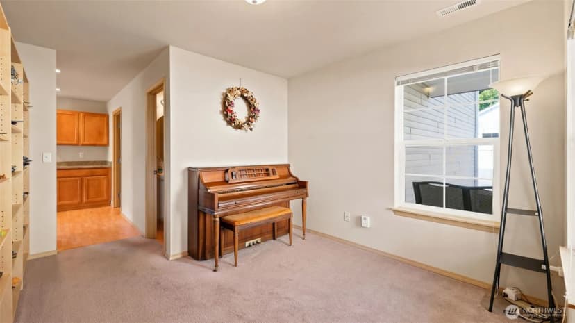 Property photo for 18128 168th Way Se, Renton photo 16