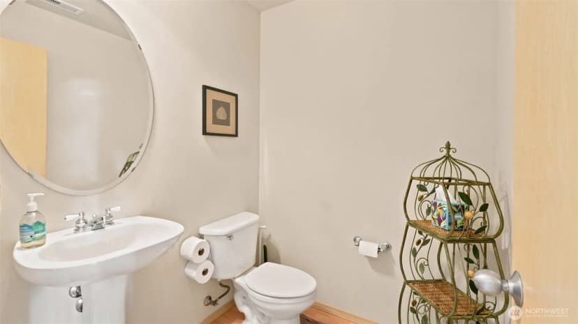 Property photo for 18128 168th Way Se, Renton photo 17