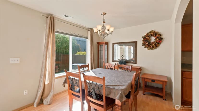 Property photo for 18128 168th Way Se, Renton photo 14