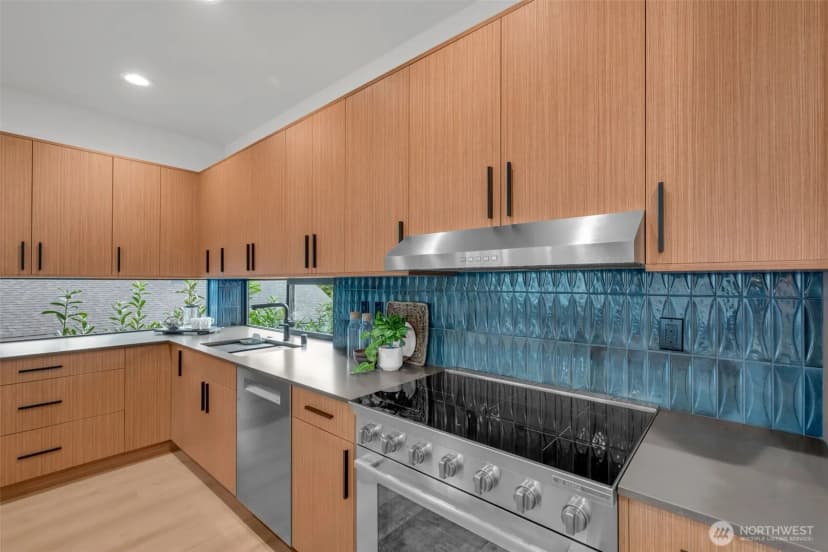 Property photo for 5201 S Holly Street, Seattle photo 16