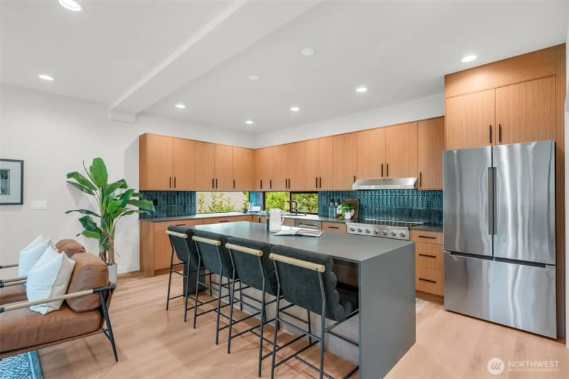 Property photo for 5201 S Holly Street, Seattle photo 14