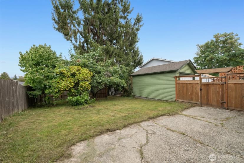 Property photo for 7916 Renton Avenue S, Seattle photo 24