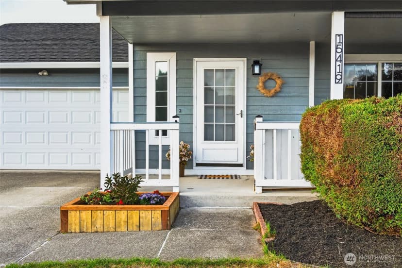 Property photo for 15419 Daffodil Street Ct E, Sumner photo 3