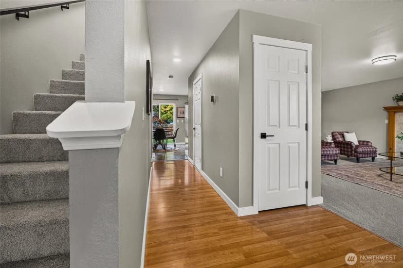 Property photo for 15419 Daffodil Street Ct E, Sumner photo 7