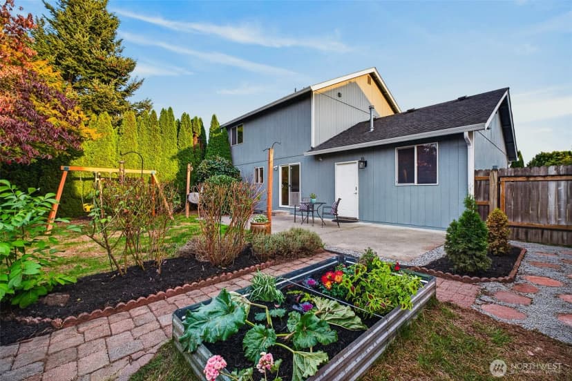 Property photo for 15419 Daffodil Street Ct E, Sumner photo 32