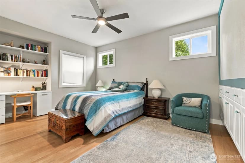 Property photo for 425 Jasmine Place Nw, Issaquah photo 17