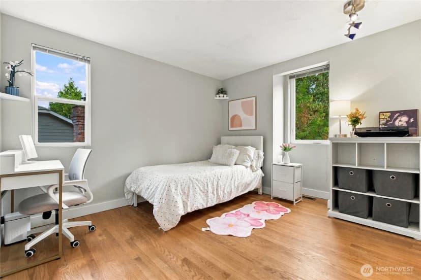 Property photo for 425 Jasmine Place Nw, Issaquah photo 25