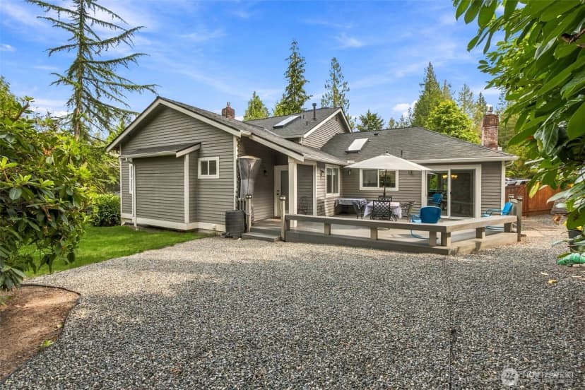 Property photo for 425 Jasmine Place Nw, Issaquah photo 30