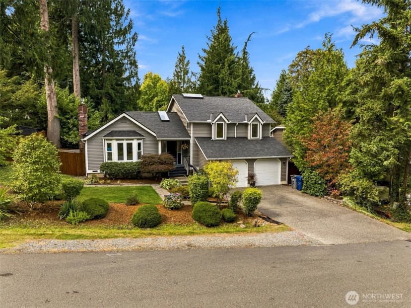 Property photo for 425 Jasmine Place Nw, Issaquah