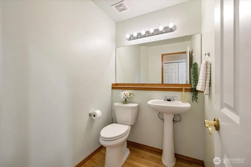 Property photo for 819 115th Street Sw #q1, Everett photo 12
