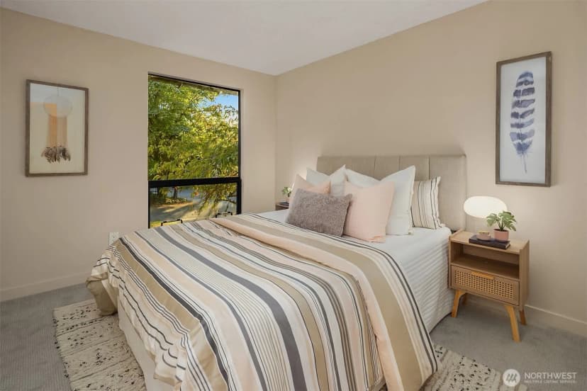 Property photo for 12112 Se 46th Pl, Bellevue photo 14
