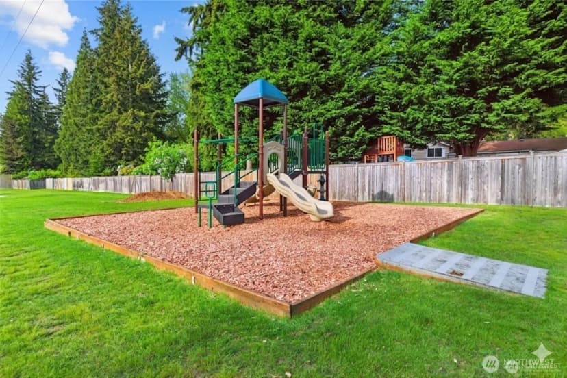 Property photo for 12242 Se 59th Street #123, Bellevue photo 27