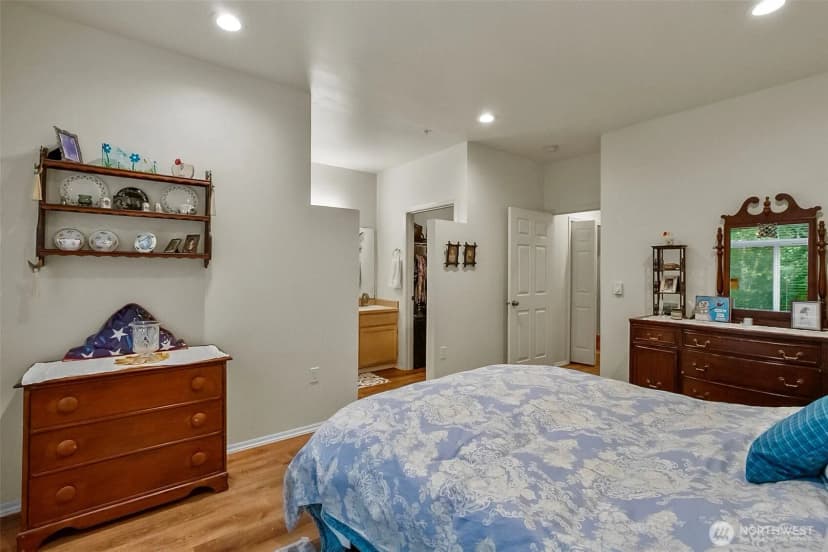 Property photo for 5400 Harbour Pointe Boulevard #k102, Mukilteo photo 6