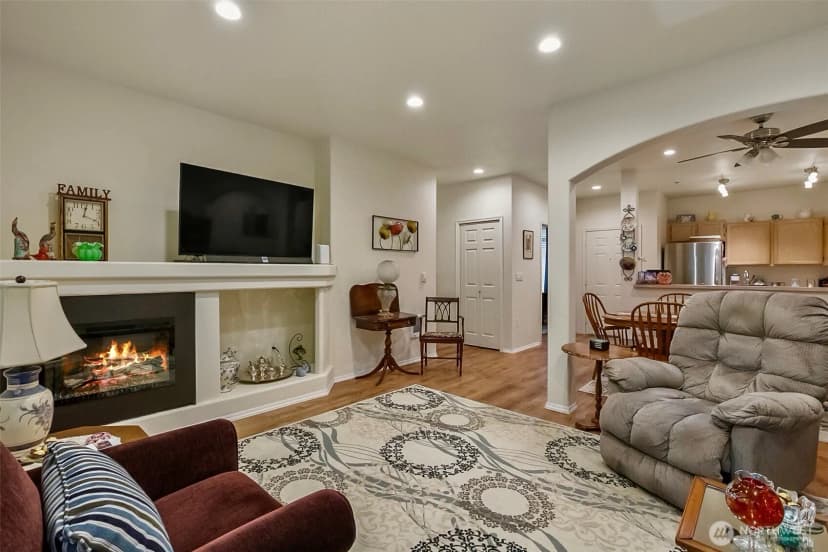 Property photo for 5400 Harbour Pointe Boulevard #k102, Mukilteo photo 20