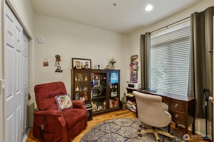 Property photo for 5400 Harbour Pointe Boulevard #k102, Mukilteo photo 23