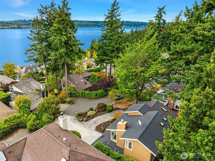 Property photo for 10920 80th Place Ne, Kirkland photo 38