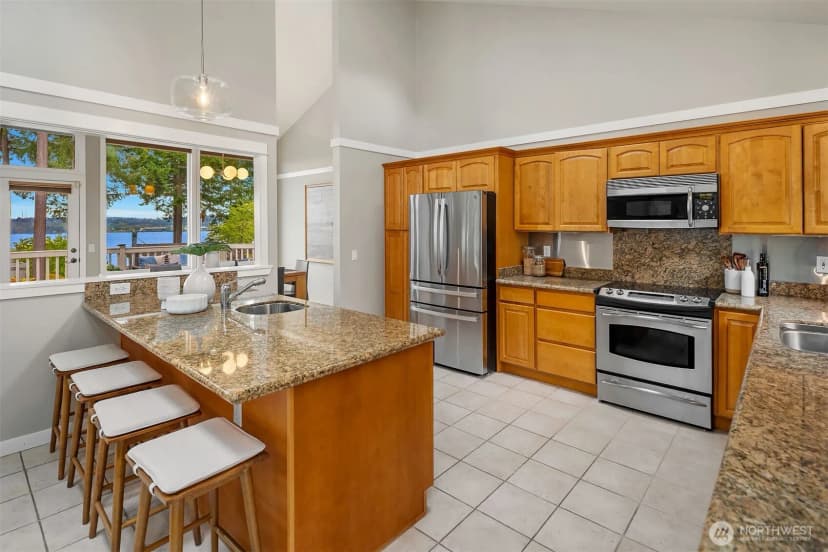 Property photo for 10920 80th Place Ne, Kirkland photo 20