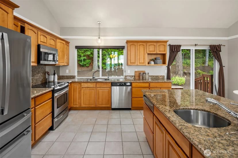 Property photo for 10920 80th Place Ne, Kirkland photo 18