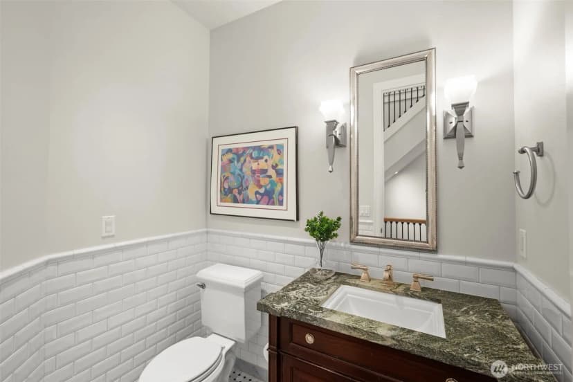 Property photo for 1308 100th Avenue Ne, Bellevue photo 28