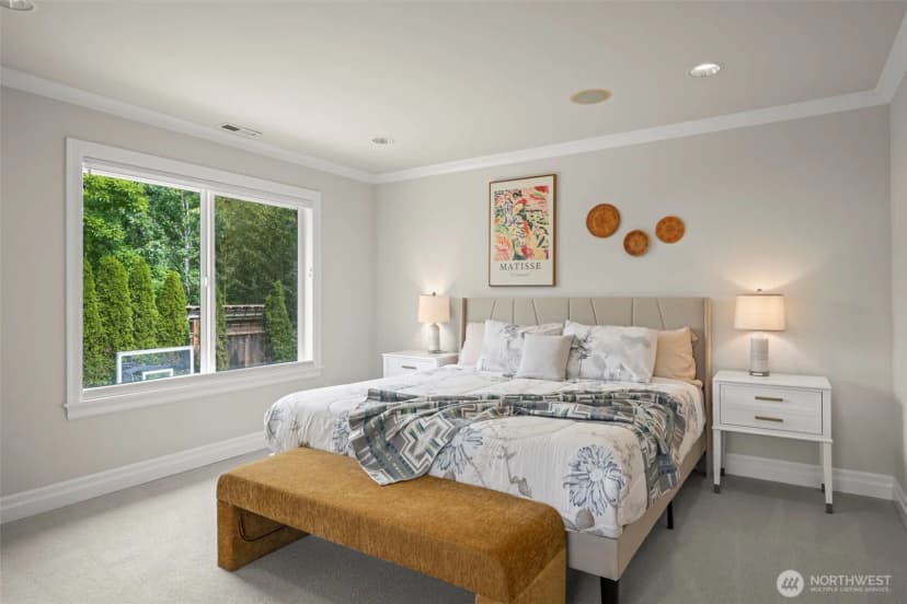 Property photo for 1308 100th Avenue Ne, Bellevue photo 18