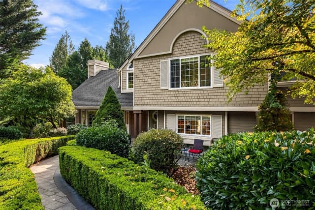 Property photo for 26257 Se 162 Place, Issaquah photo 2
