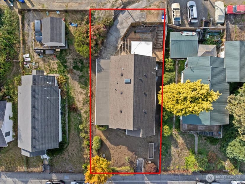 Property photo for 916 E Marine View Drive, Everett photo 29