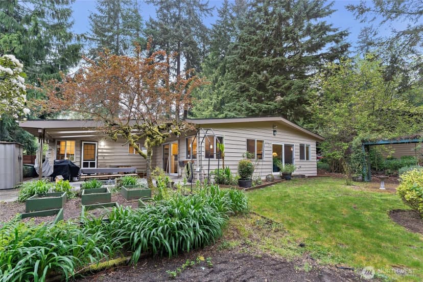 Property photo for 18483 47th Place Ne, Lake Forest Park photo 28