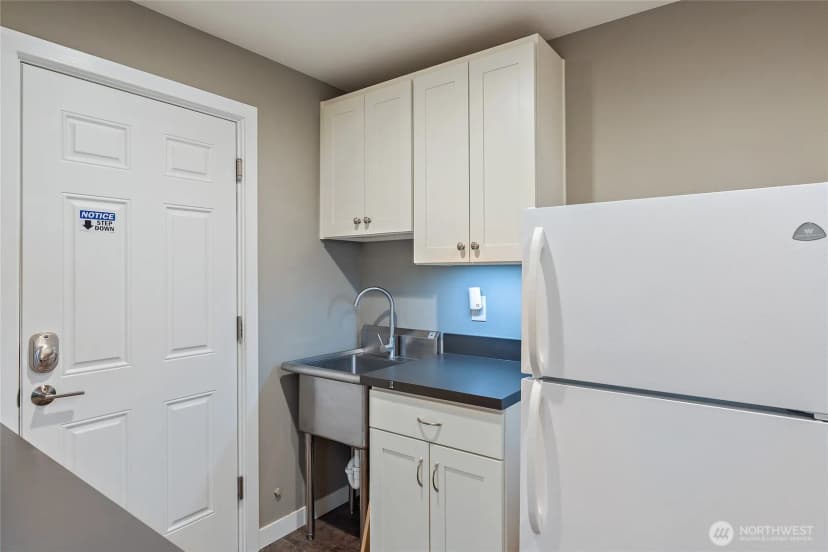 Property photo for 18483 47th Place Ne, Lake Forest Park photo 23