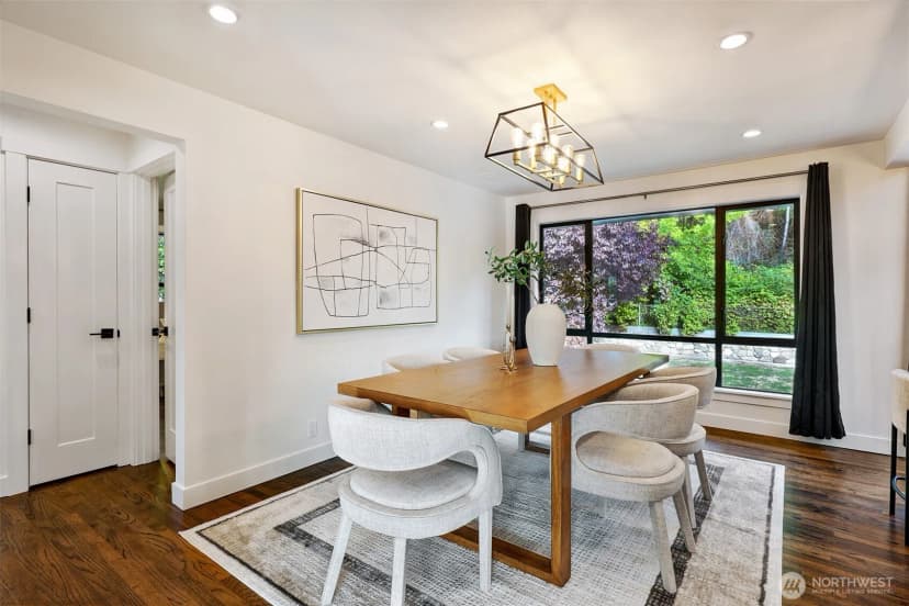 Property photo for 5818 S 18th Avenue S, Seattle photo 8