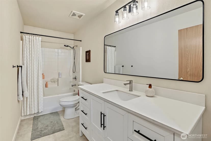 Property photo for 4019 159th Street Ct E, Tacoma photo 25