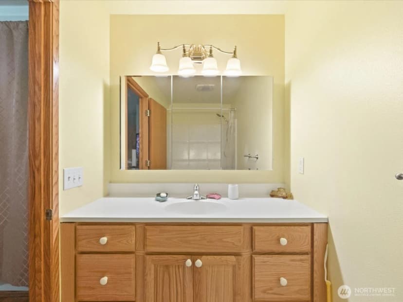 Property photo for 21621 108th Street Se, Snohomish photo 15