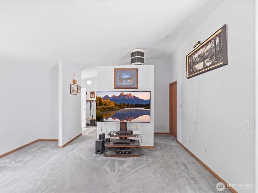 Property photo for 21621 108th Street Se, Snohomish photo 7